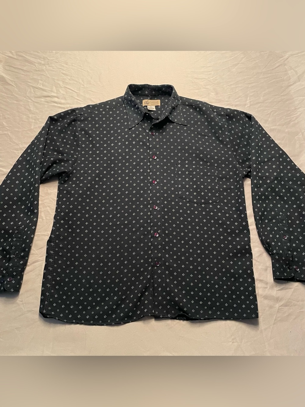 Lord & Taylor Casual Classics Men's Large Black Patterned Button-Up Shirt